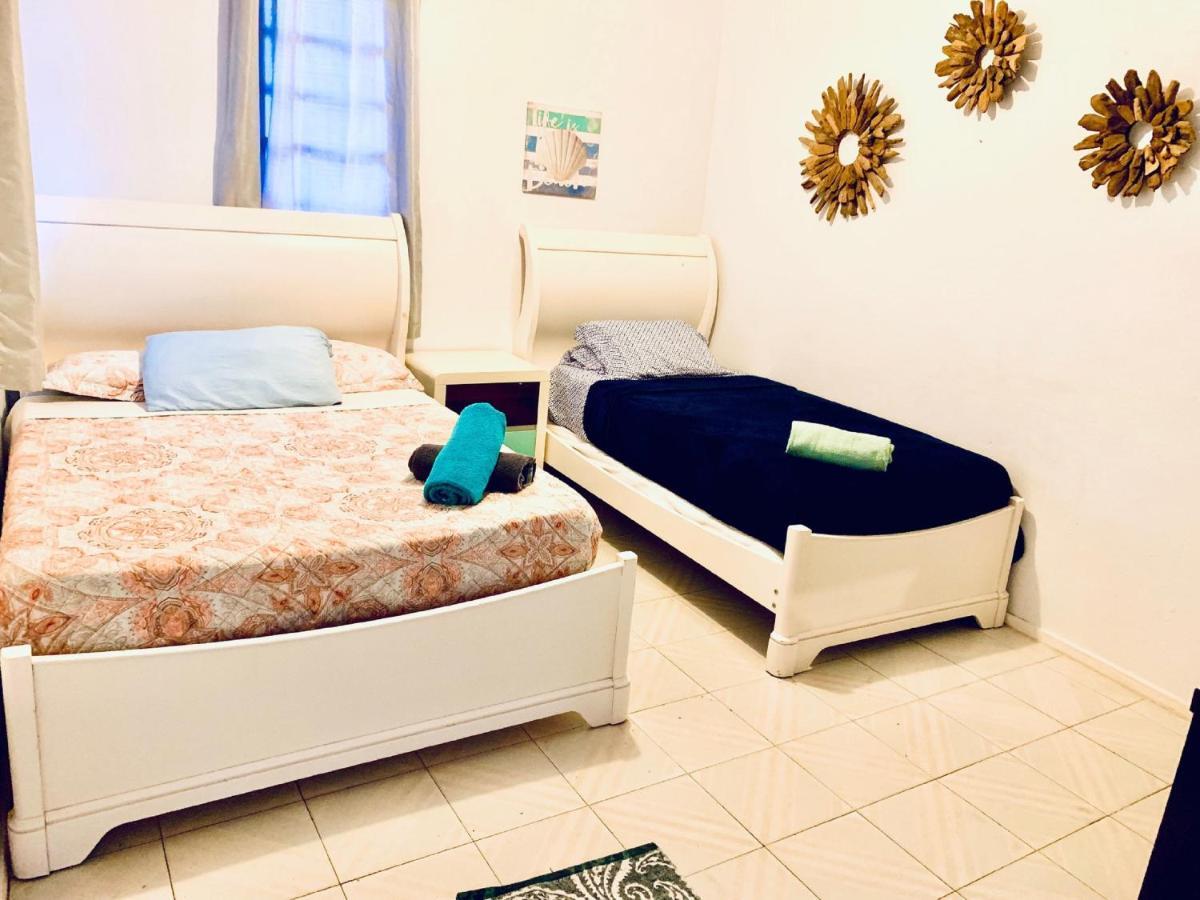 Coastal Express Inn & Suites #1 At 681 Ocean Drive Islote Quarto foto